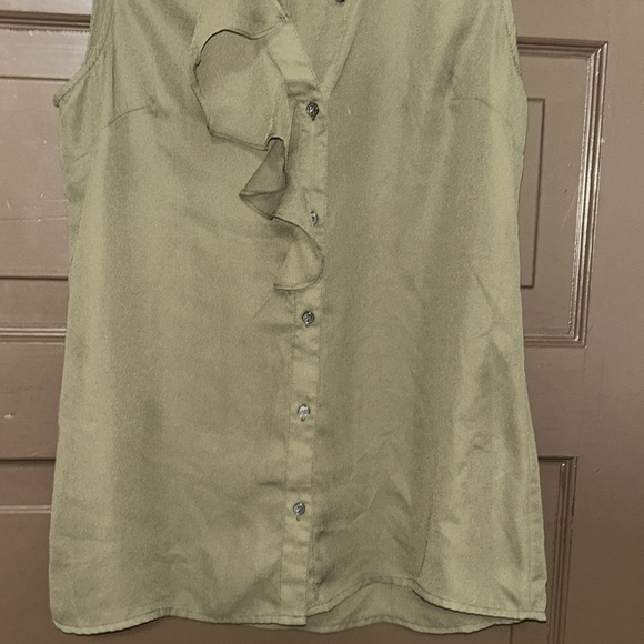 Banana Republic blouse; XS - Picture 3 of 7